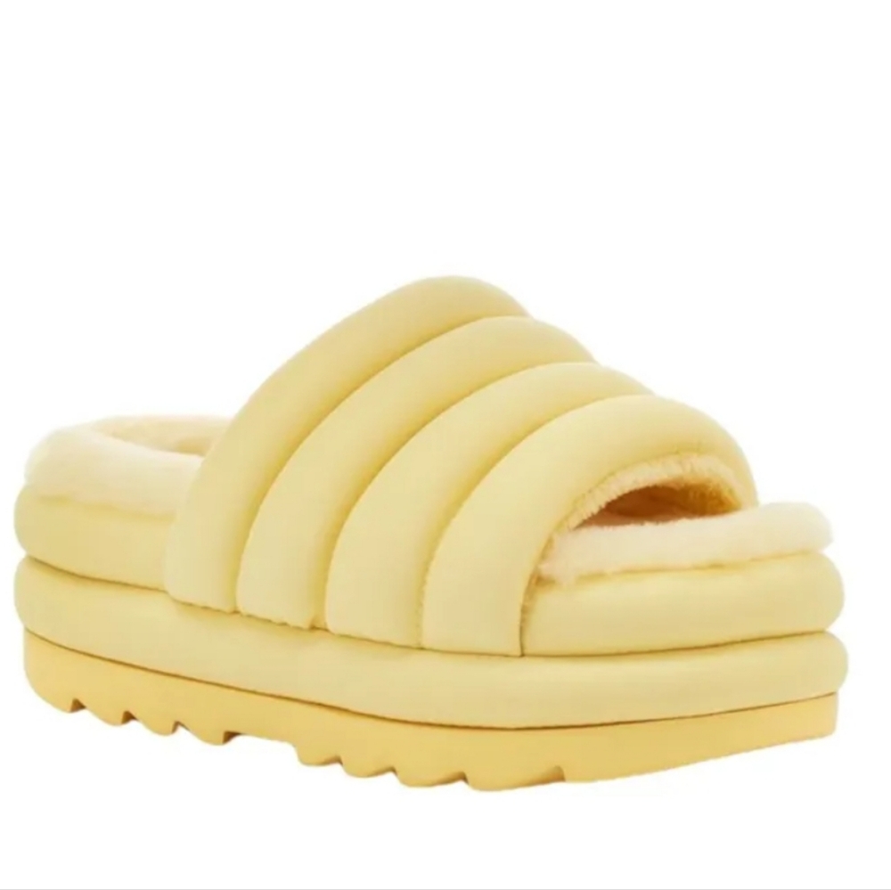 Uggs Maxi Slides